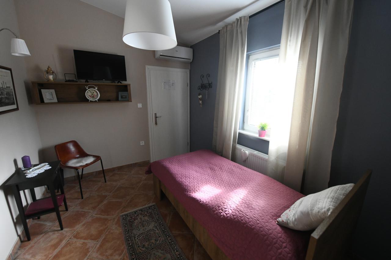 Bed and Breakfast Klet Cinkus Hrvatski Leskovac Esterno foto